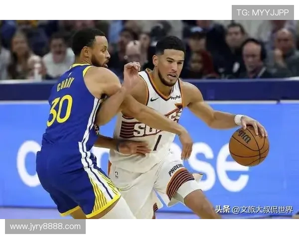 主帅奥特迎来执教首胜布克分享球队为其制作祝贺视频的温馨时刻